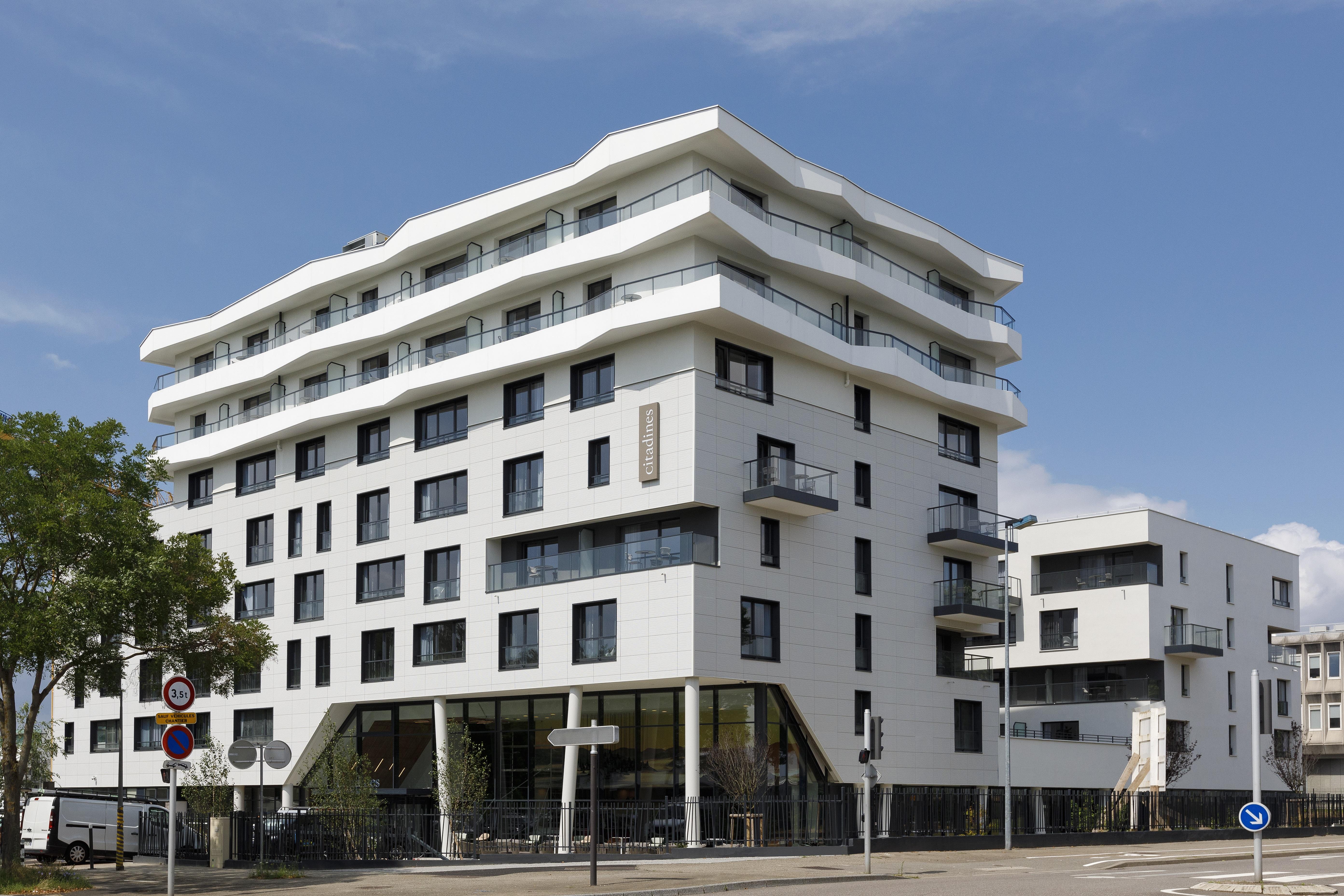 Citadines Eurometropole Strasbourg Aparthotel Bagian luar foto